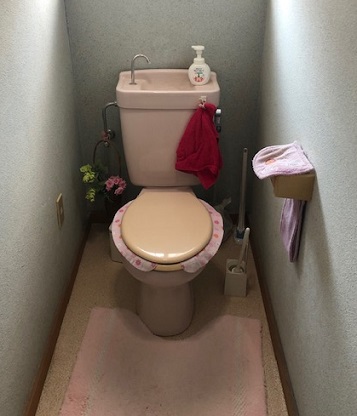 和歌山市　蔭山組　トイレ入れ替え　クッションフロア貼り替え　リフォーム