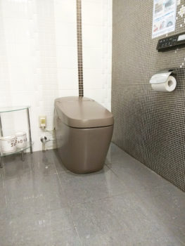 LIXIL　サティス　トイレリフォーム