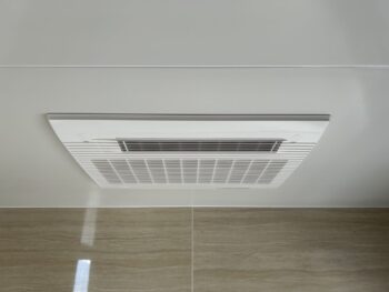 和歌山市　浴室乾燥機交換工事