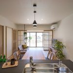 紀の川市　木の温もりと開放リビング