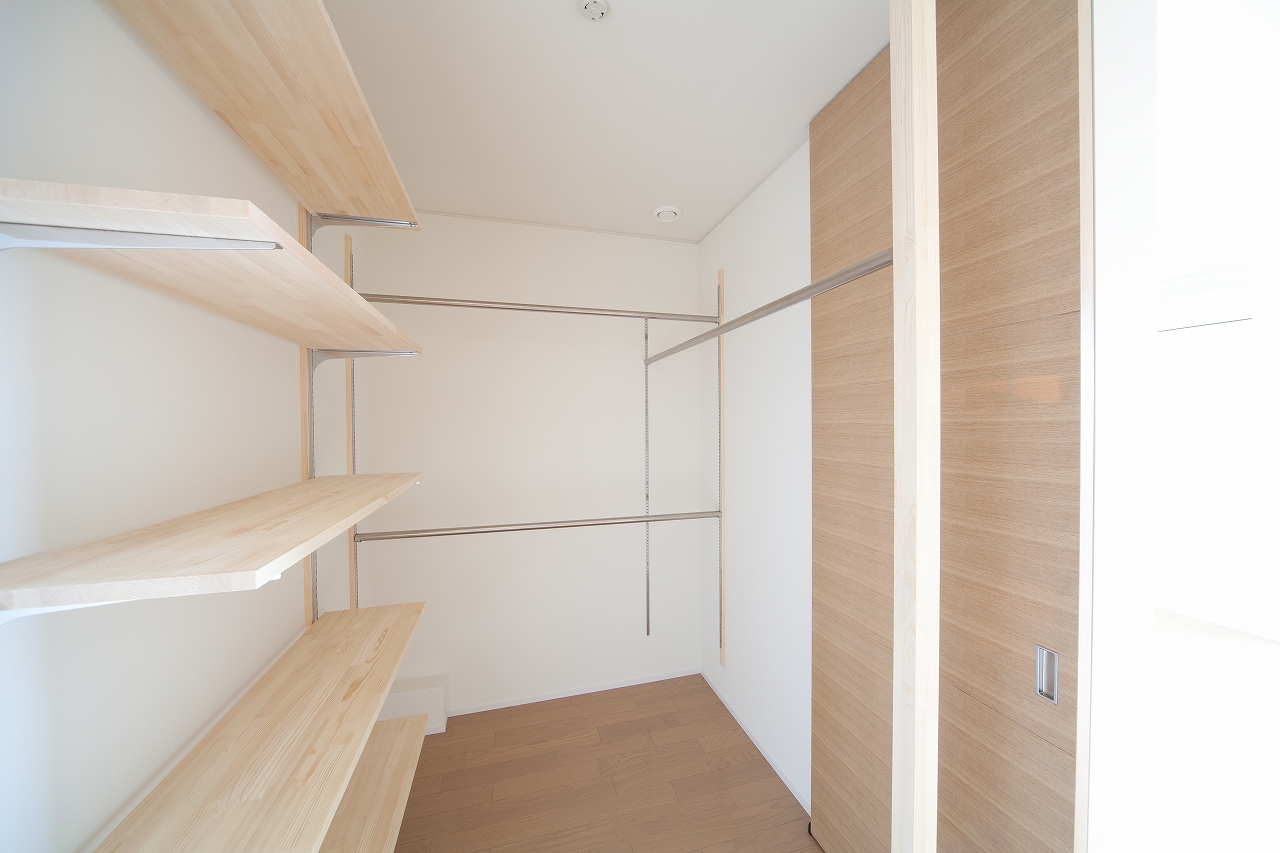 収納クローゼット