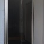 和歌山市　玄関網戸「しまえるんです」設置リフォーム