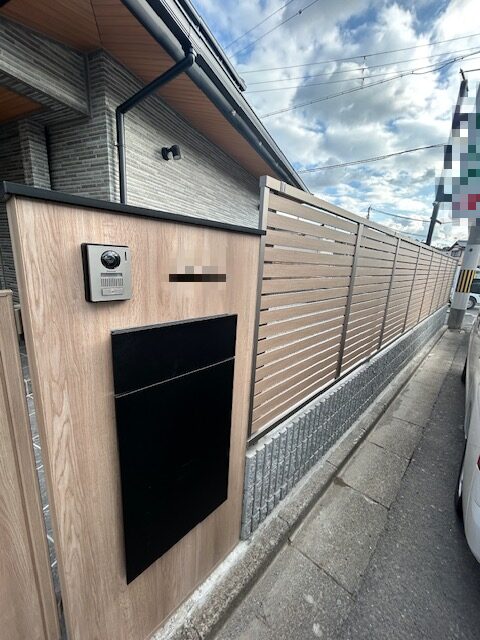 目隠しフェンス設置 宅配ボックス設置 インターホン設置 目隠しフェンス設置 宅配ボックス設置 インターホン設置