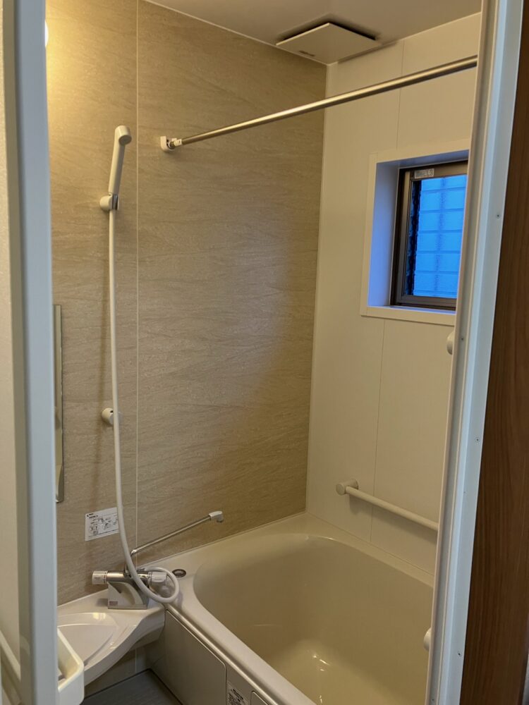 和歌山市　ランドリーパイプ取付リフォーム