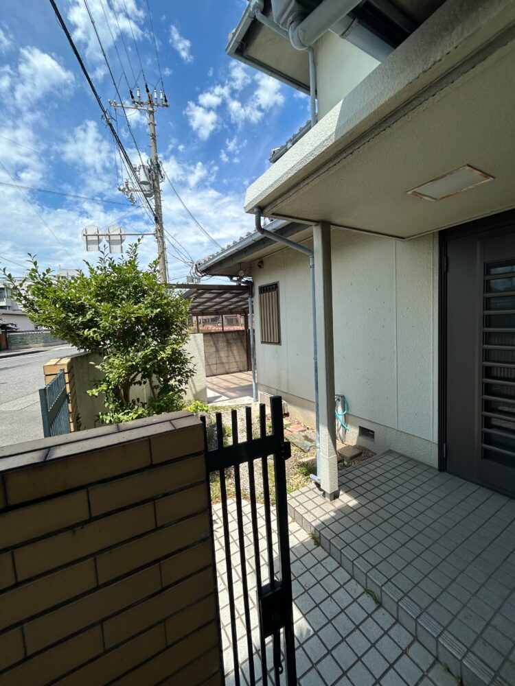 植栽撤去 床タイル貼替 植栽撤去 床タイル貼替