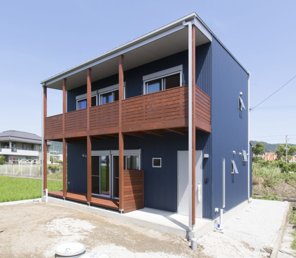 和歌山市　2階全面バルコニーで広がる暮らしの家
