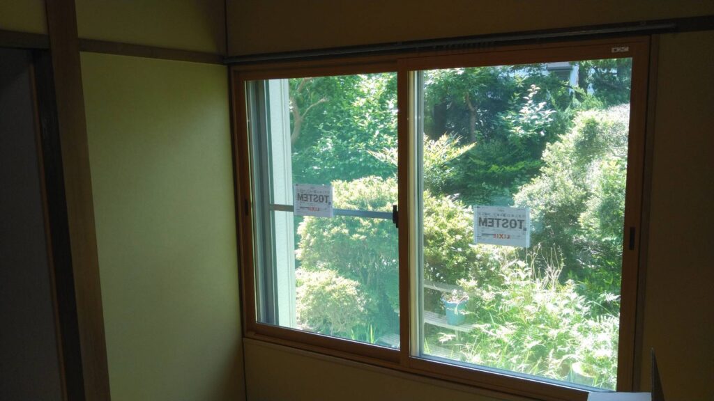 和歌山市　インプラス設置・ドア交換リフォーム