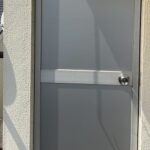 和歌山市　網戸・屋上扉リフォーム